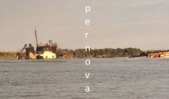 8월 15일 러시아 아스트라한주 올랴 항구에서 우크라이나군 공격을 받아 침몰한 러시아 선박 ‘포르트 올랴-4’. 당시 선박에는 드론 부품과 탄약이 실려 있었다. 사진=SuperNova