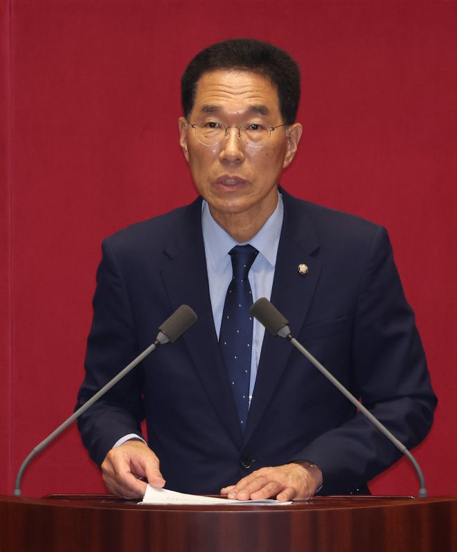 김주영 의원 제안설명 - 김주영 더불어민주당 의원이 지난달 23일 국회 본회의에서 노란봉투법(노동조합 및 노동관계조정법 일부개정법률안)에 대한 제안 설명을 하고 있다. 2025.8.23