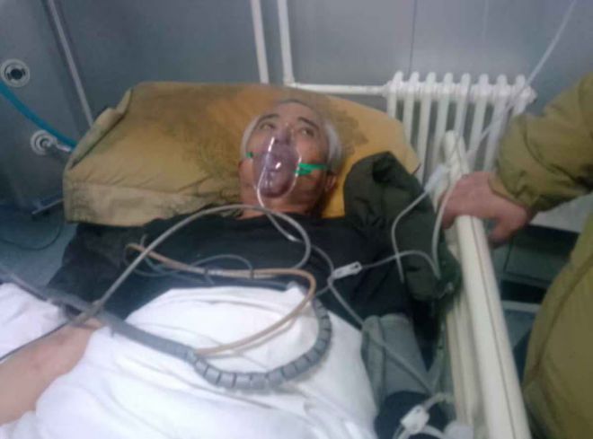 중국 네이멍구자치구의 인권운동가로 2025년 노벨평화상 후보에 오른 하다가 병상에 누워있다. 남몽골인권정보센터 제공