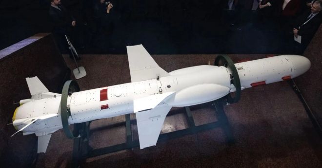 우크라이나의 최신형 넵튠 미사일. 우크라이나 국방부 제공