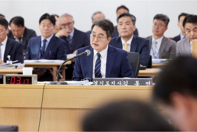 김동연 경기도지사가 20일 국회 국토교통위원회의 경기도에 대한 국정감사에서 답변하고 있다. (경기도 제공)