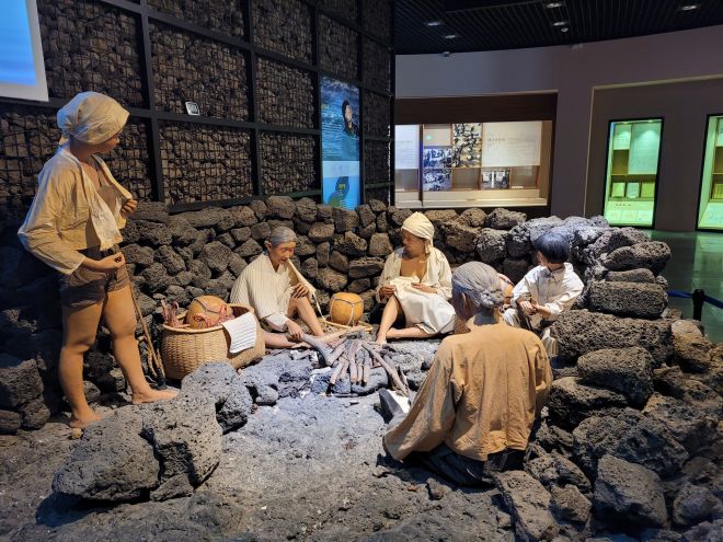 제주도 해녀박물관에 조성된 불턱의 모습. 제주도 제공