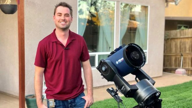 태양 전문 천체 사진작가 앤드루 매카시. 수소-알파 촬영 기법으로 태양 채층과 흑점·필라멘트를 정밀하게 포착한 작품들로 유명하다. 앤드루 매카시 인스타그램