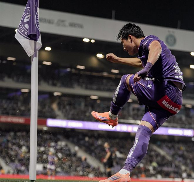 아우스트리아 빈에서 활약하는 이태석. 아우스트리아 빈 소셜미디어(SNS)