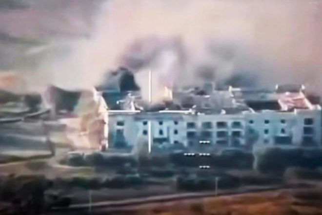 태국이 F-16 전투기를 투입해 캄보디아의 군 기지를 공습한 모습