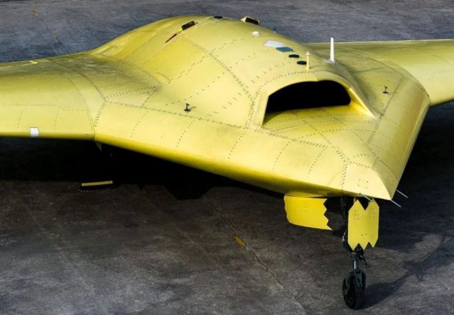 중국 스텔스 무인 항공기 ‘차이훙(彩虹·CH)-7’. 영상 캡처