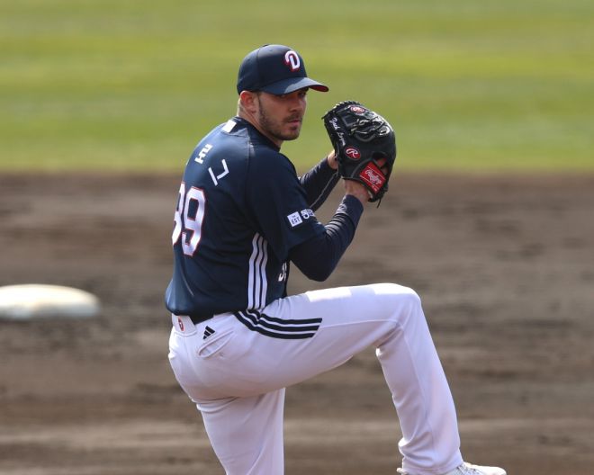 잭 로그. 두산 베어스 제공