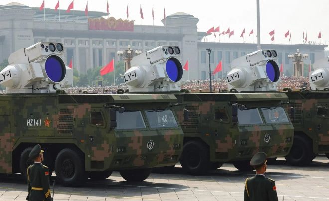 9월 중국 열병식에서 모습을 드러낸 중국의 고출력 레이저 무기 LY-1. 로이터 연합뉴스