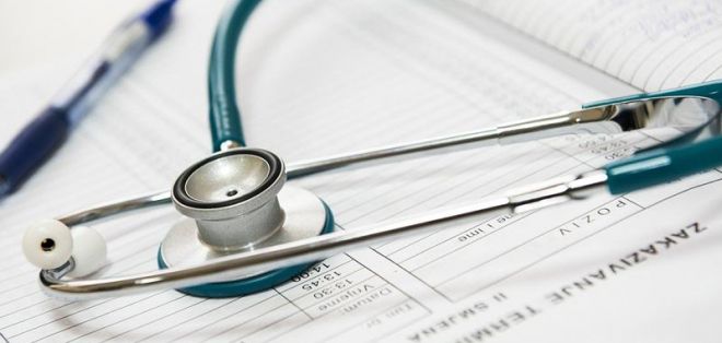 식품 및 공중보건 영역에서 민영화는 공적 감시 체계를 구조적으로 약화할 뿐만 아니라 공중보건 시스템 전체를 뒤흔든다.  언스플래쉬 제공