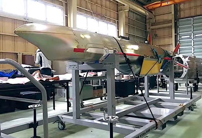 일본 방위장비청(ATLA)이 공개한 영상 속 신형 SSM 시제기. 조립·시험 단계에서의 기체 형상과 내부 배치가 일부 확인된다. ATLA 제공