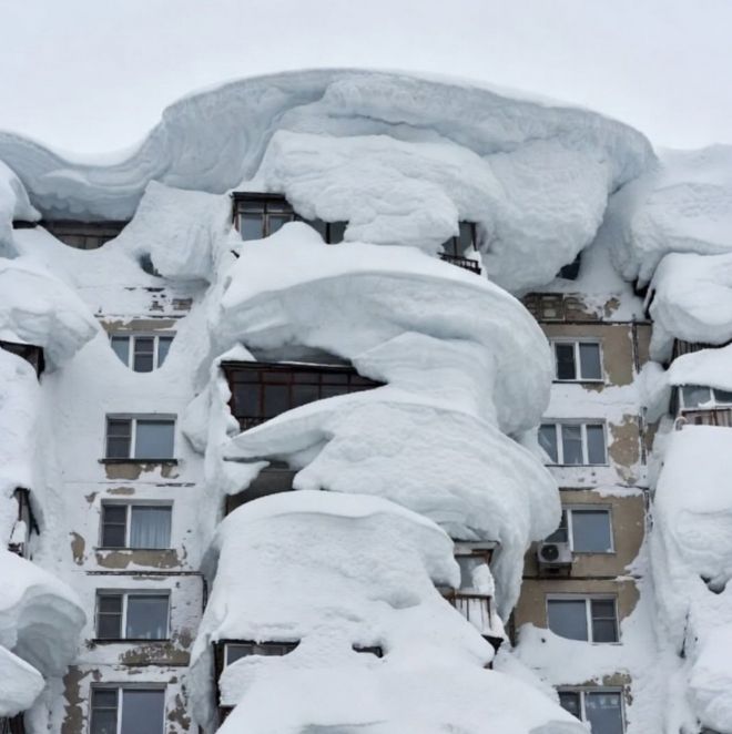 러시아 극동 캄차카 반도에 폭설이 덮친 모습. X(옛 트위터) 캡처