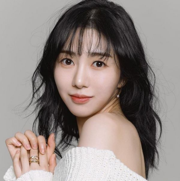 출처=우리액터스​​​​​​​AOA 권민아→설현 폭로에 '초아' 근황 화제...3년 만에 드라마 OST로 돌아왔다