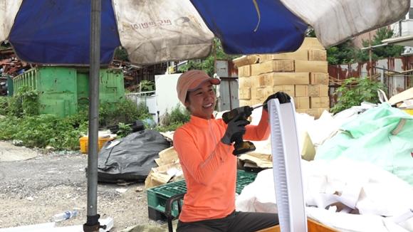 출처 인간극장​​​​​​​[KBS 인간극장] 꽃보다 아름다운 '고물로드' 걷는 고물상의 최연소 고물장수 이야기