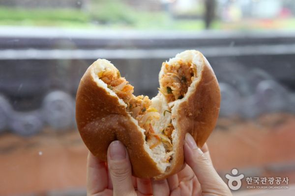 전주 비빔빵 (사진출처 = 한국관광공사)