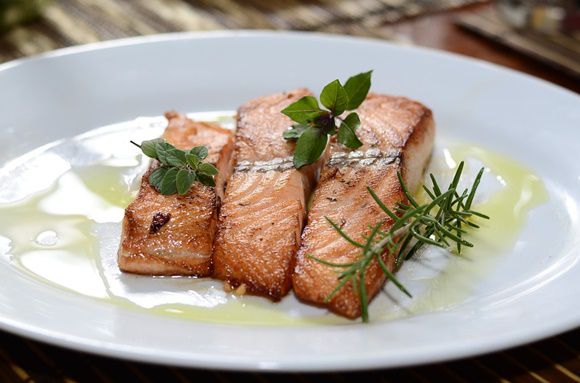 사진=pixabay​​​​​​​[2021 주목할 만한 슈퍼푸드] '먹으며 빼자' 집콕 다이어트 지름길! '연어' 효능, 칼로리, 요리법