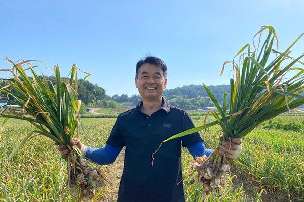 [생활의 달인] 간짜장, 마늘 수확, 안동 칼국수, 머리 묶기 달인 소개...맛집 위치는?/사진=SBS 제공