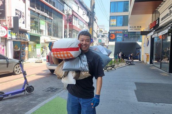 [생활의 달인] 간짜장, 마늘 수확, 안동 칼국수, 머리 묶기 달인 소개...맛집 위치는?/사진=SBS 제공