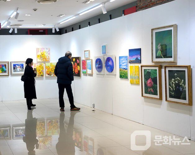 m아트센터, 2025 신년기획 '남겨진 미술, 새로운 미술' 개인부스전 개최/사진제공=m아트센터