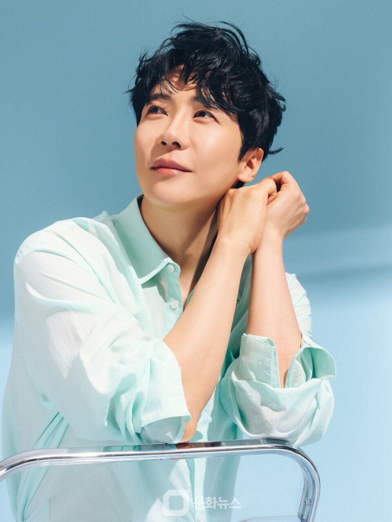 배우 에녹이 MBN 대표 토크쇼 ‘속풀이쇼 동치미’의 새 진행자로 전격 합류한다. / 사진제공=EMK엔터테인먼트