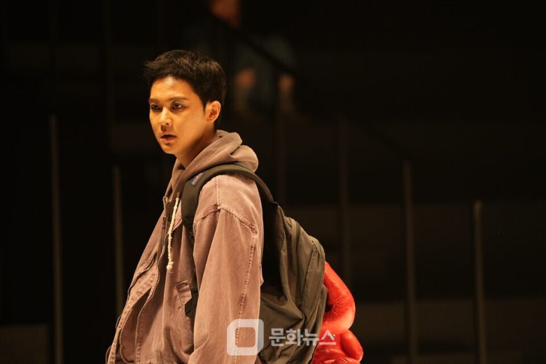 인천시립극단 연극 '화염' 공연 모습 / 사진제공=인천시립창극단