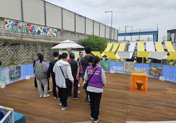 ‘스페셜아트 원픽마켓’ 행사, 관람객들에게 깊은 울림 선사 / 사진제공=스페셜아트