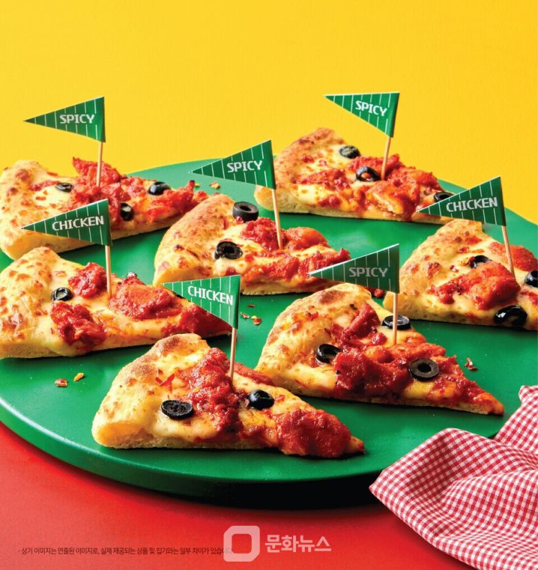 피자몰, 불닭디아볼라 / 사진제공=이랜드이츠