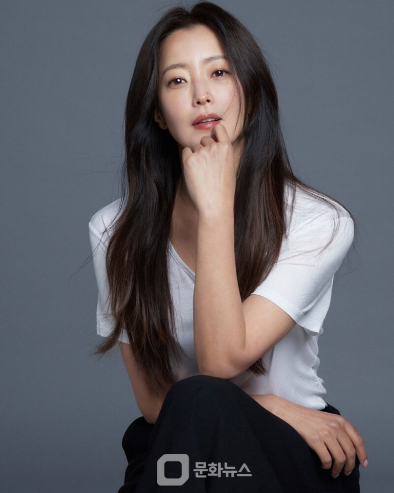 배우 김희선 프로필 / 사진제공=힌지엔터테인먼트