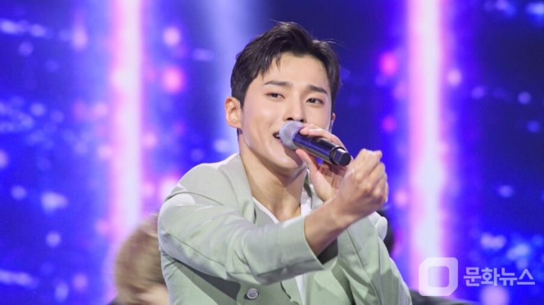 한일톱텐쇼, 박서진 “경연당시, ‘나는 반딧불’ 듣고 펑펑 울어”/사진제공=MBN