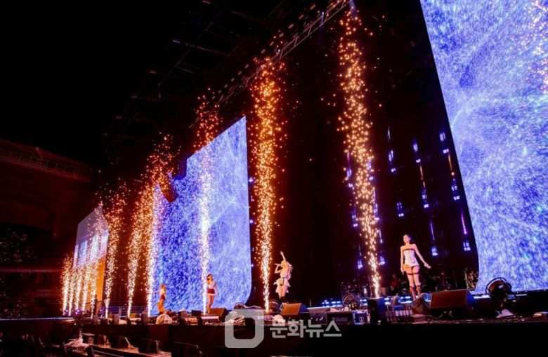 블랙핑크는 지난 5일과 6일 양일간 고양종합운동장 주경기장에서 열린 ‘BLACKPINK WORLD TOUR IN GOYANG’을 성황리에 마무리하며 본격적인 월드투어의 시작을 알렸다. / 사진제공=YG엔터테인먼트