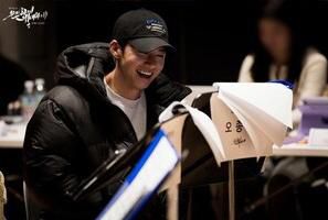 ‘웹툰 찢고 나온 싱크로율’…오종혁·김동준·니엘 등 뮤지컬 ‘은밀하게 위대하게’ 10주년 전우애 폭발 / 사진=㈜주다컬쳐