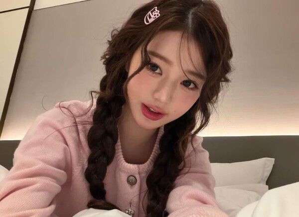 2026년 겨울 유행? 아이브 장원영 '니트 카디건' 패션 주목 / 사진= 장원영 SNS