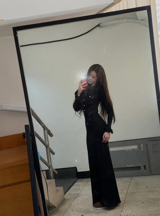 청순, 청량, 섹시 다 있네...장원영→안유진 아이브, 6인6색 패션 대결 승자는? / 사진=장원영 SNS