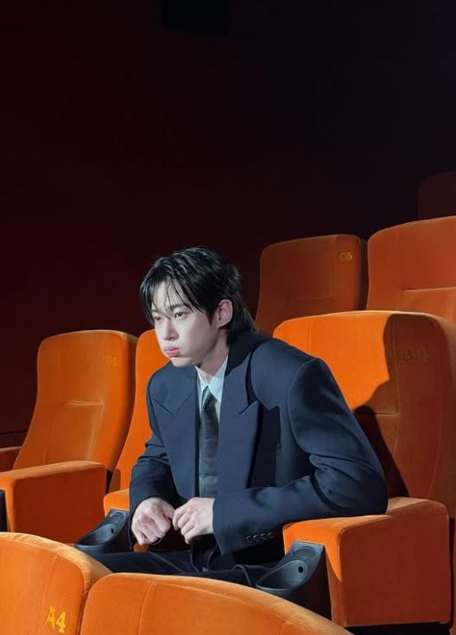 변우석, 극장에서 포옹→187cm 기럭지 자랑까지 / 사진=변우석 SNS