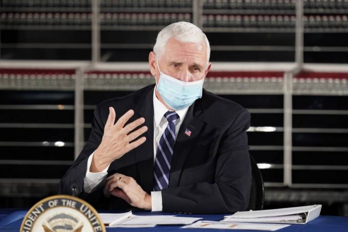 마이크 펜스 미국 부통령/사진=[블루밍턴=AP/뉴시스]