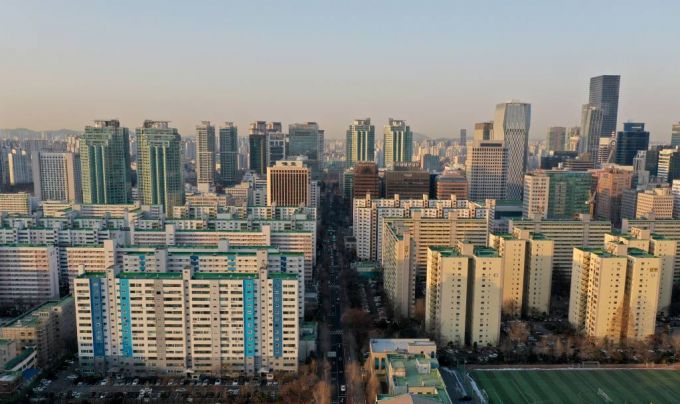 서울 영등포구 여의도동 아파트 단지 전경. /사진제공=뉴시스