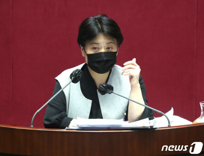 윤희숙 국민의힘 의원. 2020.12.12/사진제공=뉴스1