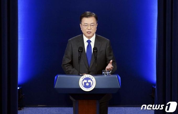 문재인 대통령은 지난 10일 취임 4주년 특별연설에서 "무안주기식 청문회로는 정말 좋은 인재들을 발탁할 수가 없다"며 인사청문회 제도를 문제 삼았다. 2021.5.10/사진제공=뉴스1