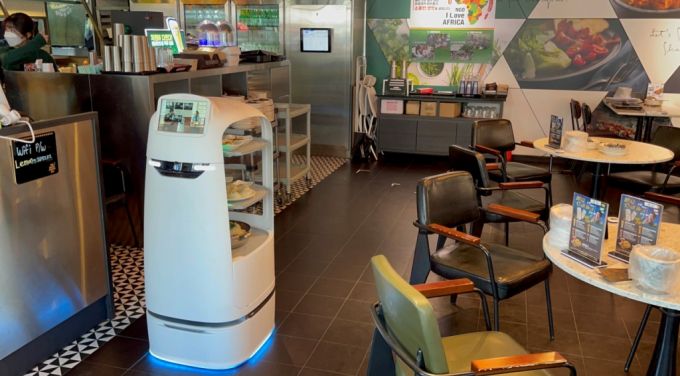 우리로봇의 서빙로봇 '서빙고'