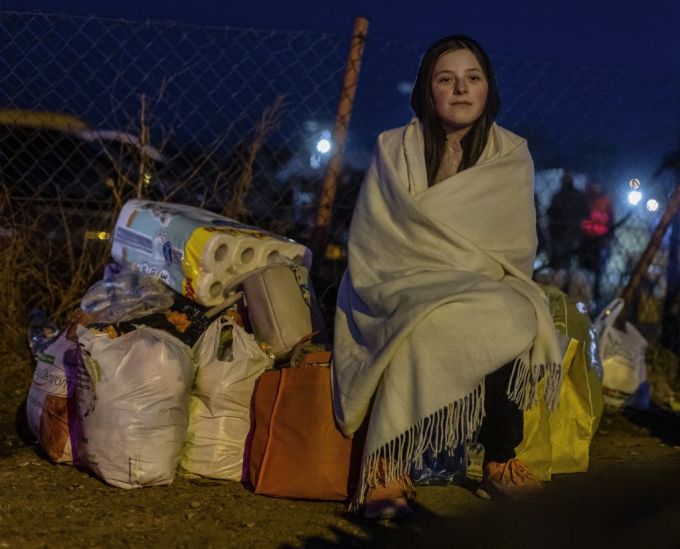 우크라이나에서 폴란드와 헝가리 등으로 이동 중인 피란민들/사진=AFP