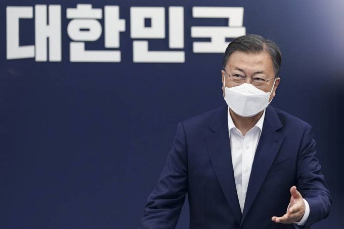 [서울=뉴시스 문재인 대통령이 14일 오후 청와대 여민관에서 열린 수석·보좌관회의에 참석하고 있다. (사진=청와대 제공) 2022.3.14. *재판매 및 DB 금지