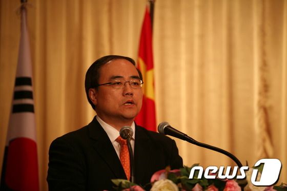 김성한 전 외교통상부 2차관.