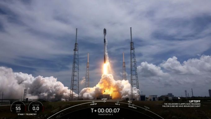 세종1호 발사장면. /사진=한글과컴퓨터