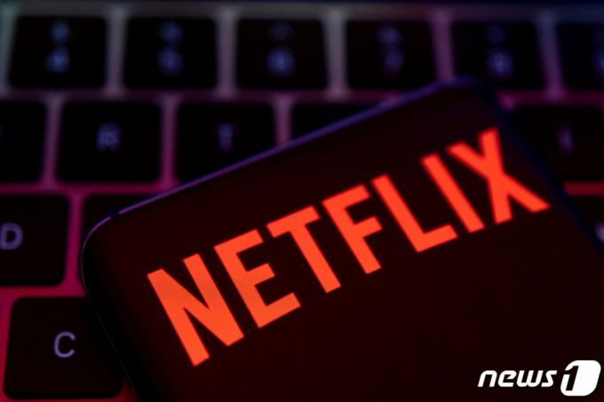넷플릭스 로고/ 22.04.19  ⓒ 로이터=뉴스1  Copyright (C) 뉴스1. All rights reserved. 무단 전재 및 재배포 금지.