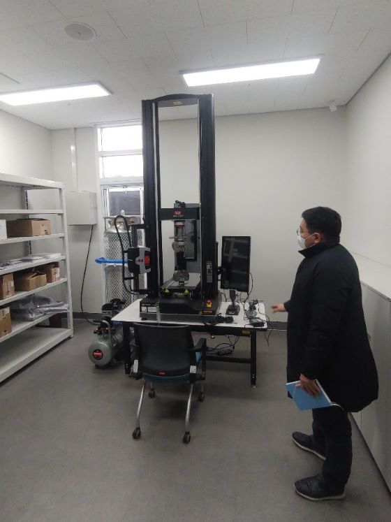 재료실험 회의실/사진=류준영 기자