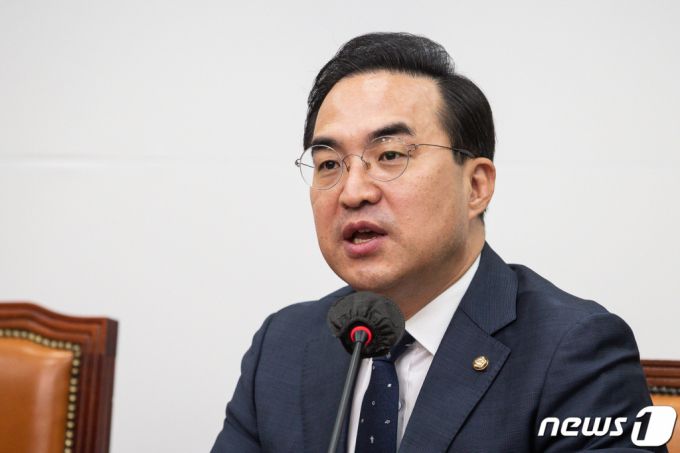 박홍근 더불어민주당 원내대표/뉴스1  Copyright (C) 뉴스1. All rights reserved. 무단 전재 및 재배포 금지.