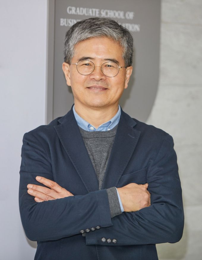 김종대 인하대학교 녹색금융대학원 주임교수·지속가능경영연구소 ESG 센터장