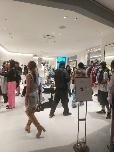 롯데백화점 본점 마뗑킴 매장/사진=정인지 기자