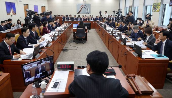 10일 오전 서울 여의도 국회에서 과학기술정보방송통신위원회의 방송통신위원회에 대한 국정감사가 열리고 있다. 2023.10.10. /사진=뉴시스