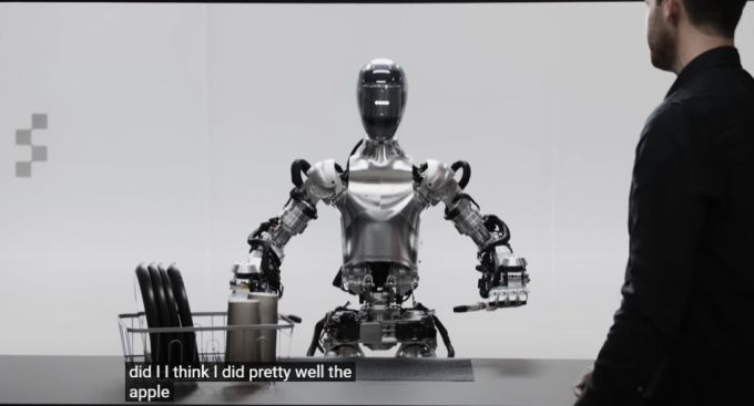 인공지능(AI) 로봇 '피규어 01'이 실험자의 질문에 답하면서 인간처럼 말을 더듬고 있다. /사진=피규어AI 유튜브 영상 갈무리