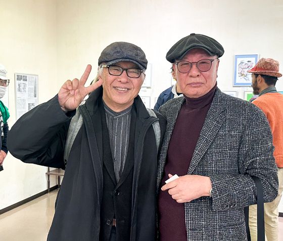 도키히꼬다나까  기타큐슈망가무지엄 관장(왼쪽)  조관제 한국만화영상진흥원 이사장(오른쪽)/사진제공=한국카툰협회